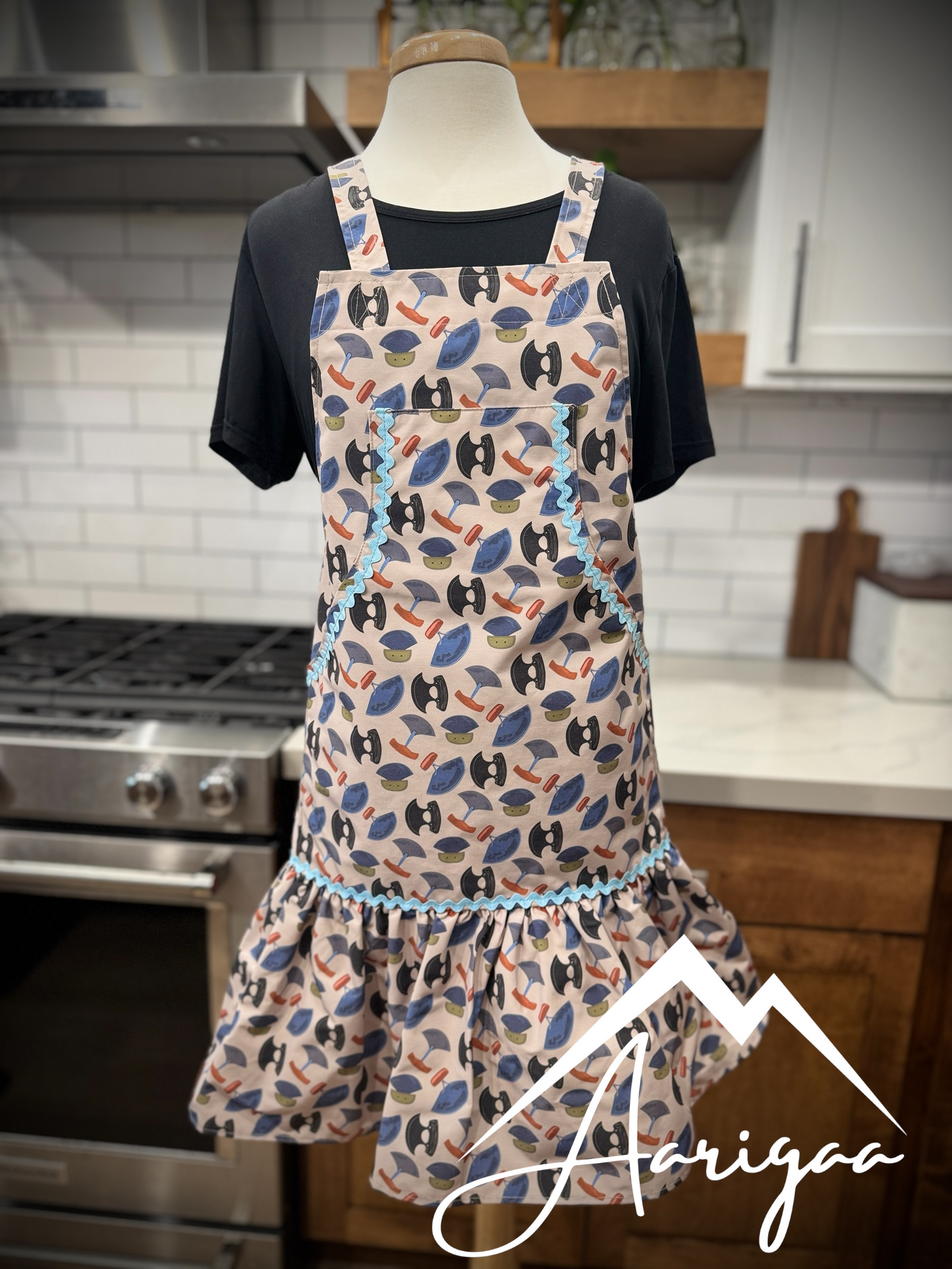 Ulu Commander Apron - Light Blue Trim